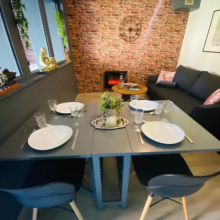 Le Charbon Dore, Train - Paris Trajet D'environ 1 Heure 10 Minutes Appartement Lens