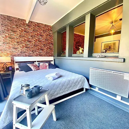 Appartement Le Charbon Dore, Train - Paris Trajet D'environ 1 Heure 10 Minutes *