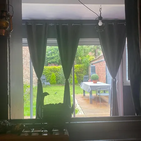 Le Charbon Dore, Train - Paris Trajet D'environ 1 Heure 10 Minutes Appartement